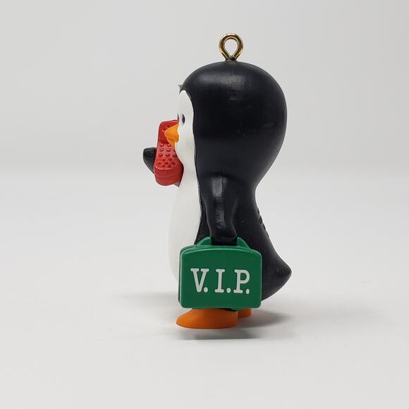 1990 Hallmark Polar V.I.P Handcrafted Keepsake Holiday Christmas Ornament. - Picture 5 of 8